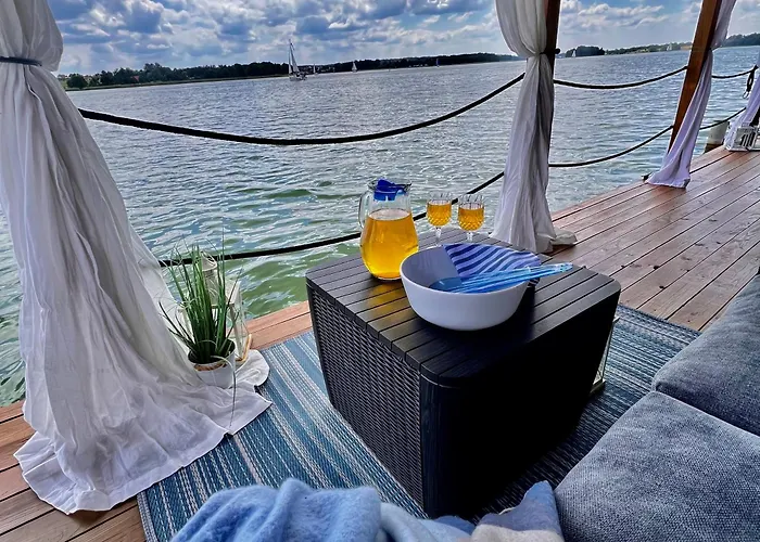 Piekny Dom Na Wodzie!!! Mazury Szlak Wjm