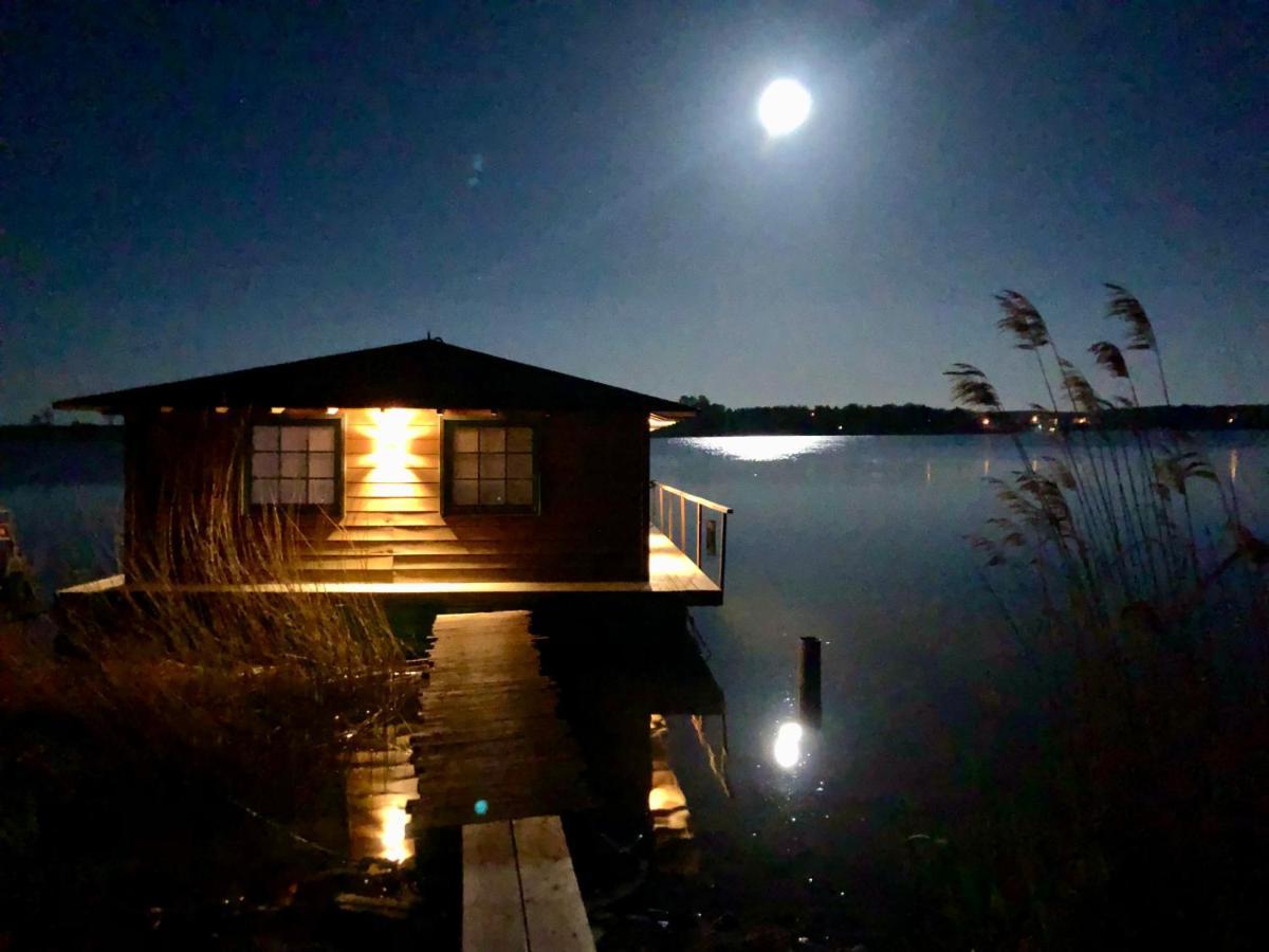 Piekny Dom Na Wodzie!!! Mazury Szlak Wjm